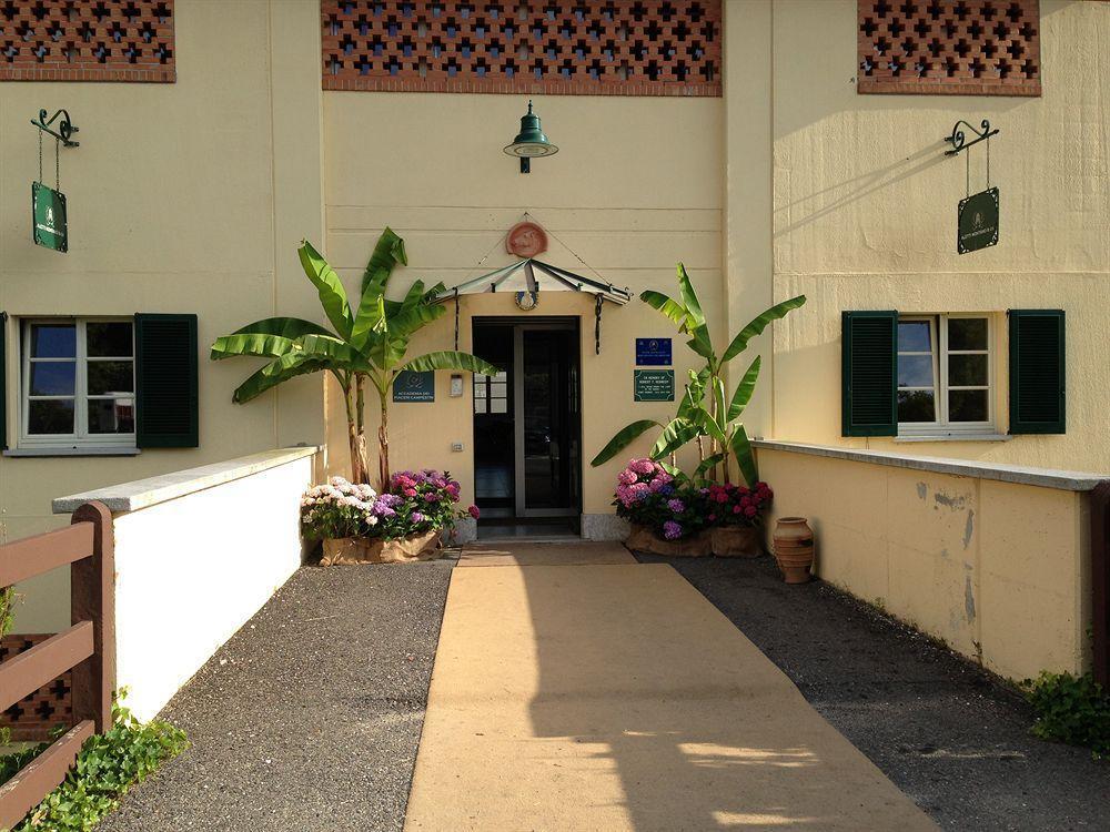 Foresteria Dei Piaceri Campestri Casciago Экстерьер фото